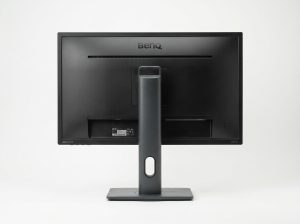 BenQ SW272U